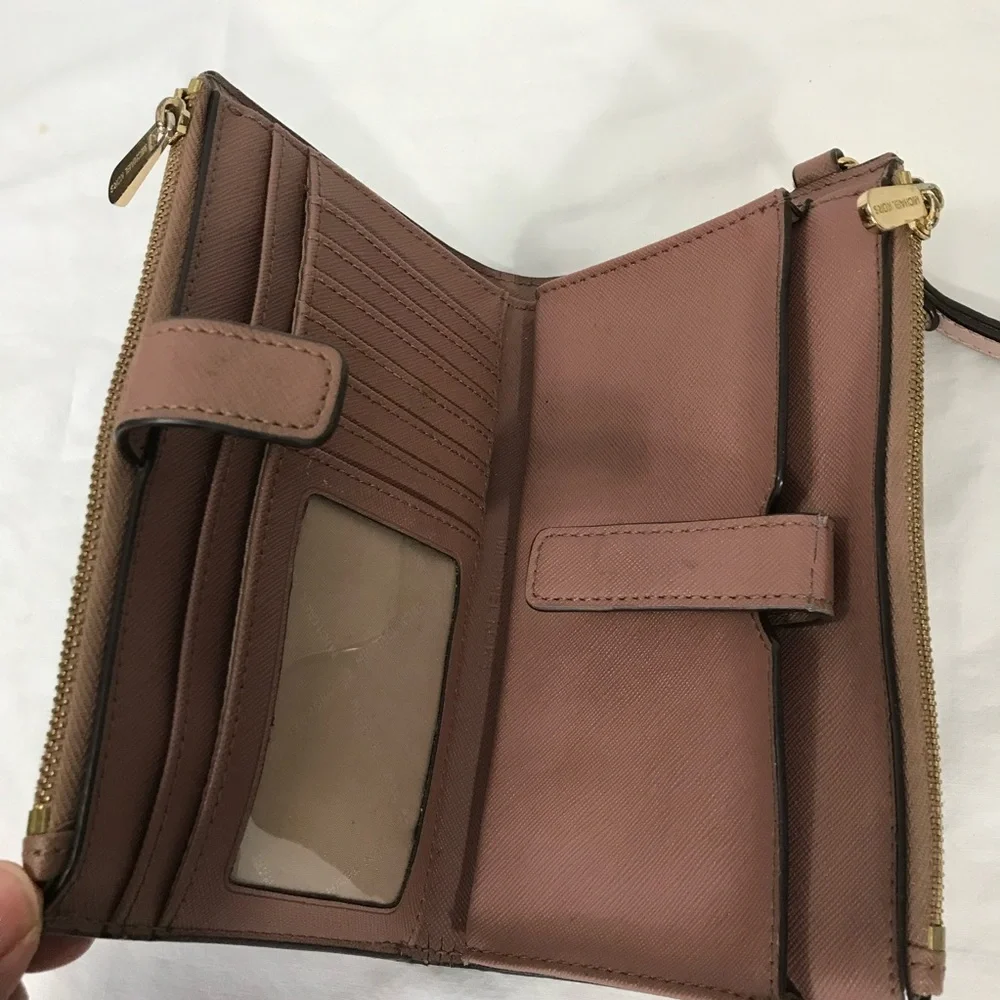 Michael Kors Women's Tan Wristlet